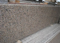 G563 Chinees nam de Roze Tegel van de het Granietsteen van Sanbao Rode opgepoetste Rozerode voor Bevloering het Bedekken, Grafsteen toe
