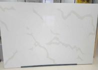 QS107 opgepoetste Witte het Kwartssteen van Plak Kunstmatige Calacatta voor Ijdelheidscountertop